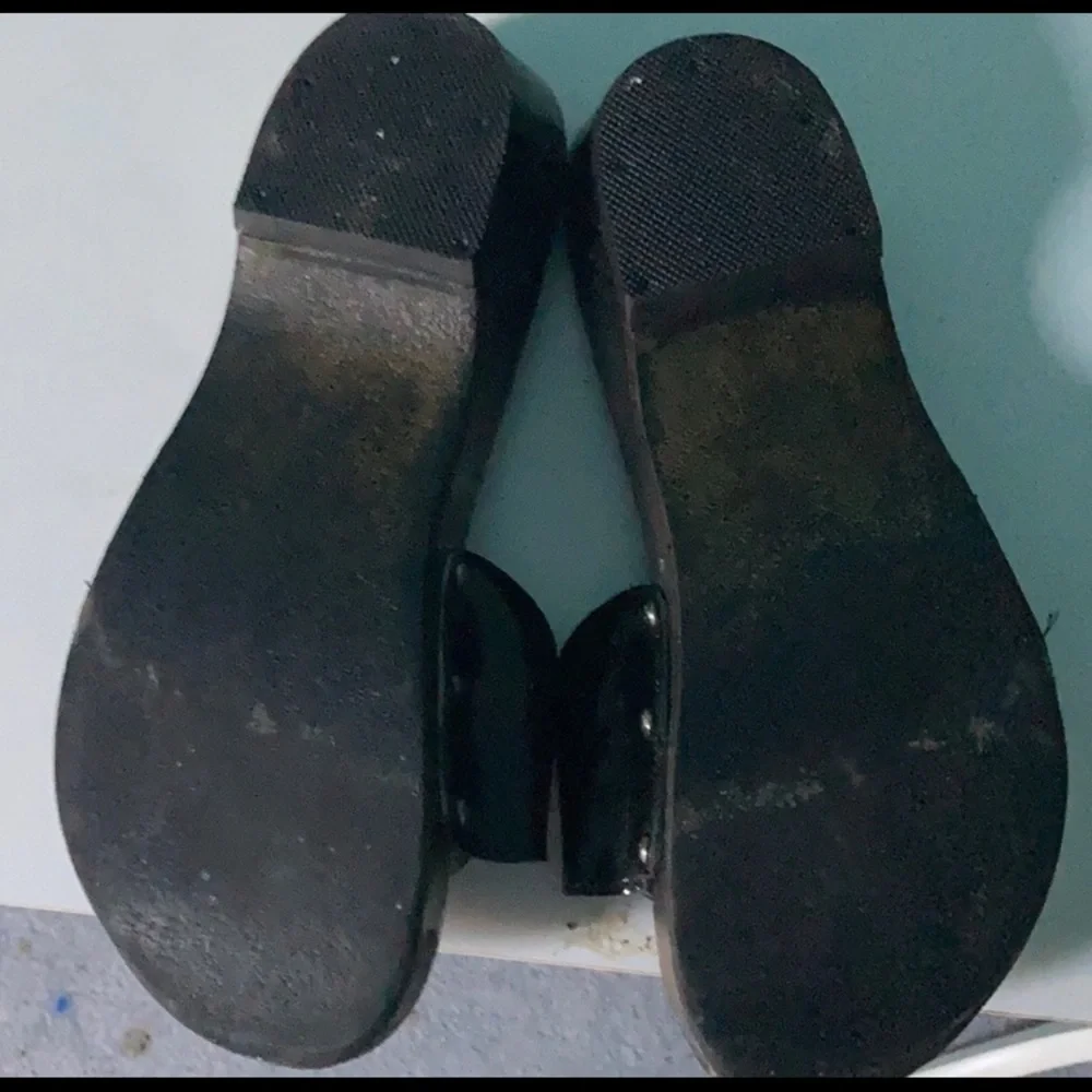 Chanel‎ gorgeous vintage adjustable buckle slides sandals